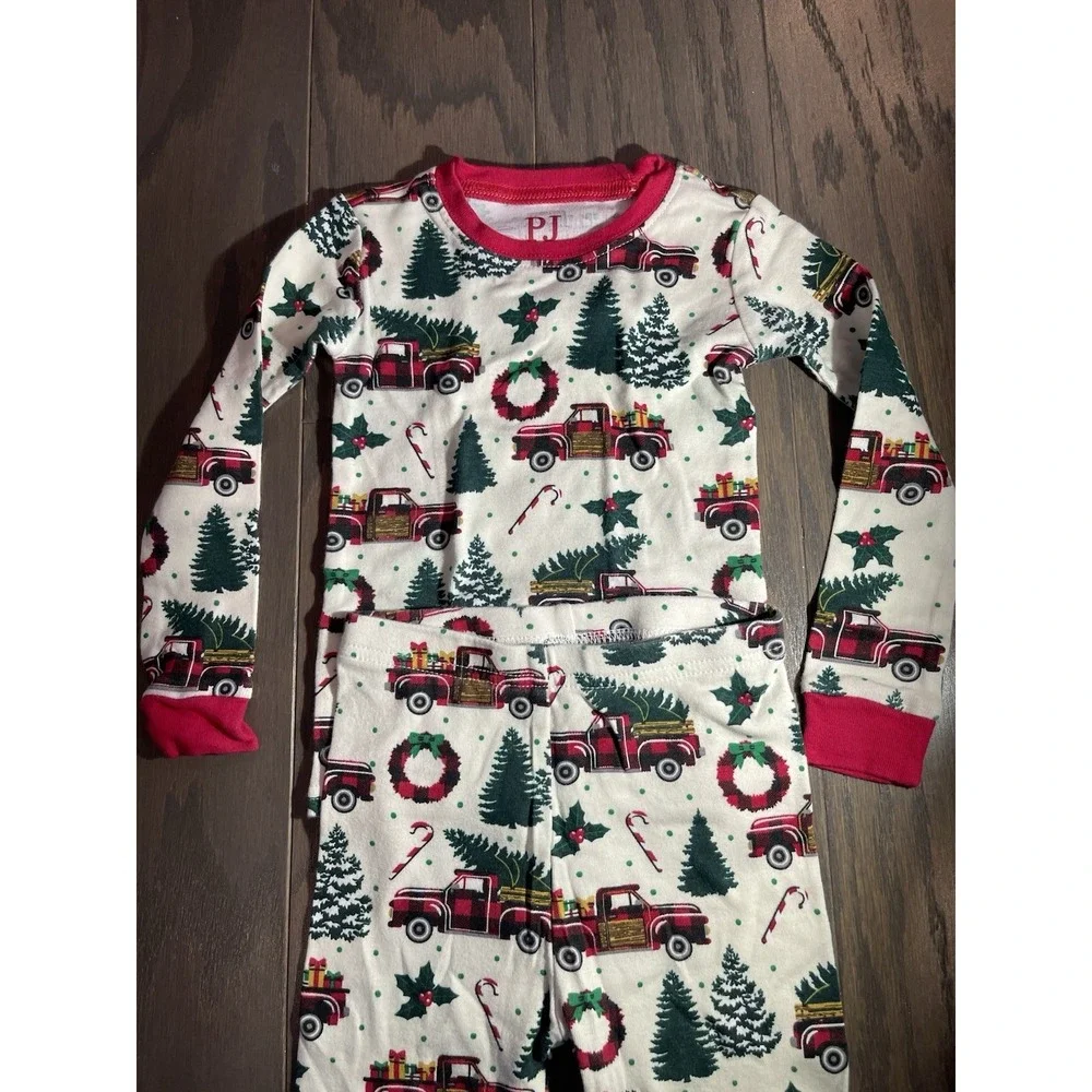 PJ Place 2T Christmas Pajama Set‎ Christmas Tree Truck Candy Cane Wreath